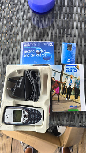Nokia 8310 silver black - 8310,